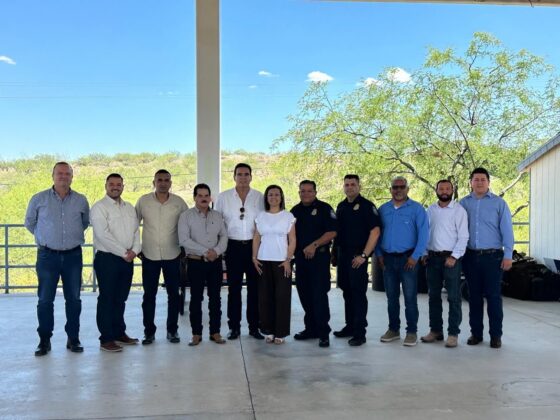 Se reúne “El Cubano”, alcaldes municipales de la región y empresarios con autoridades del CBP para impulsar la construcción de la carretera Altar- Sásabe