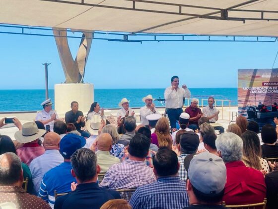 Entregan motores para fortalecer la actividad pesquera en Caborca