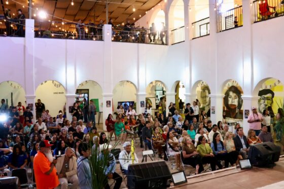 Con un lleno total, inaugura “El Cubano” la Feria Internacional del Libro del Desierto de Caborca más grande de la historia
