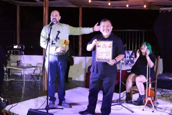 Éxito total en la presentación del reconocido actor Silverio Palacios, en la FILDEC 2026